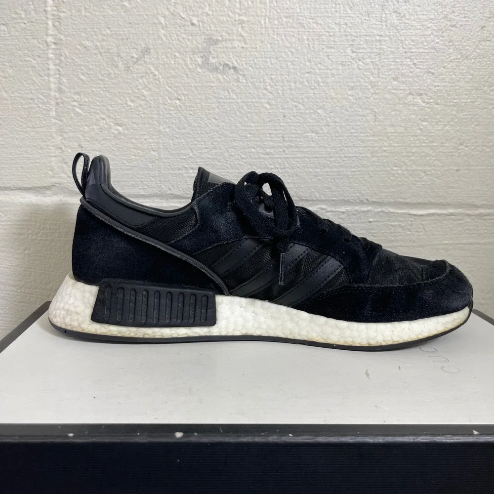 Adidas Boston x Super R1 EE3654 Core Black‎ Running Shoes Sneakers Men's 9.5 US